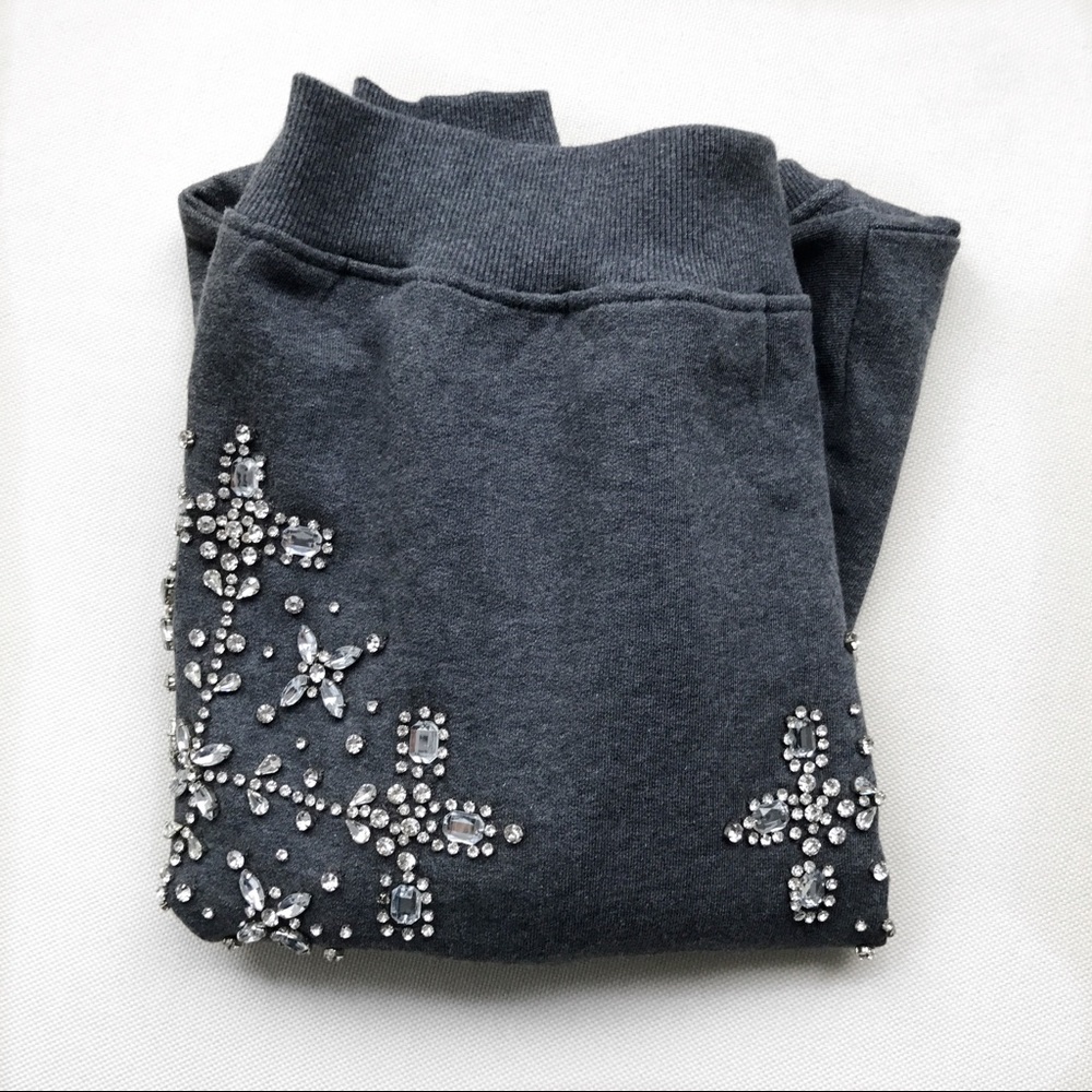 Hemant & Nandita Embellishments Grey Sweatshirt  - Picture 4 of 7